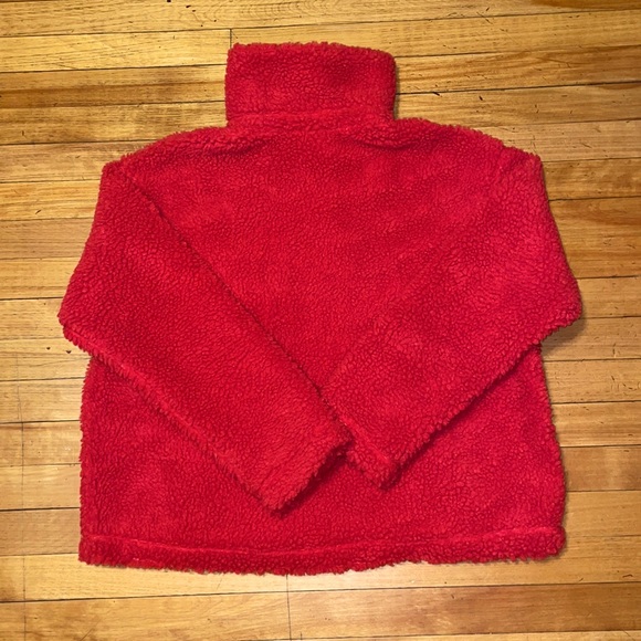 NWT NIKE WMNS SPORTSWEAR SWOOSH SHERPA ZIP JACKET LOBSTER CRIMSON - Picture 3 of 4